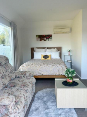 Cozy and sunny room near City To Seapath